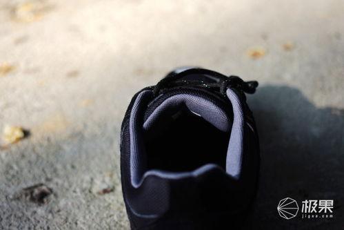 国产登山鞋测评视频,性能与舒适度的完美平衡